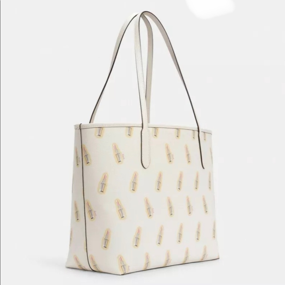 COACH PRINTED TOTE WITH LIPSTICK PRINT WOMEN HANDBAG PURSES AUTHENTIC WITH TAG